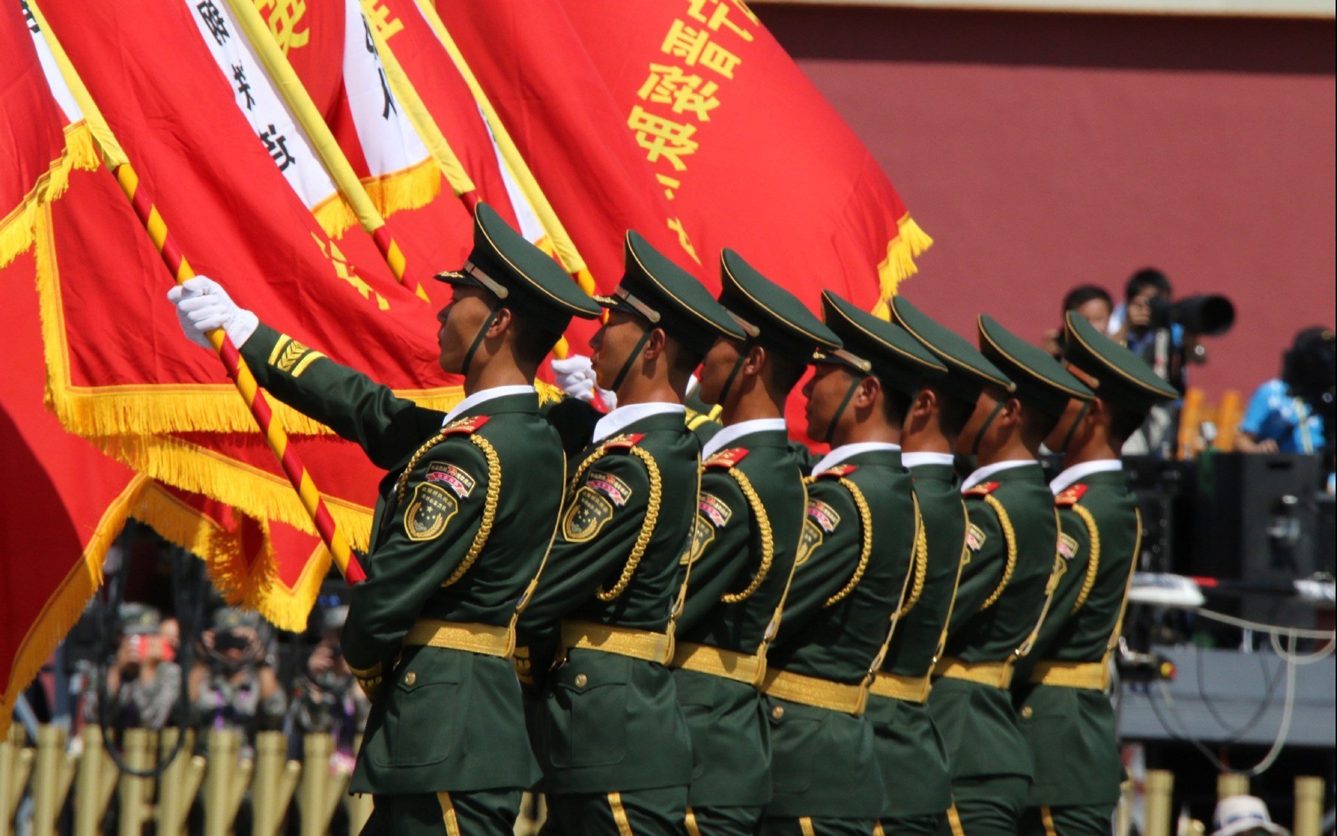 九游APP官网-英超球队动态体能监测与战术调整的综合分析,英超跑动数据