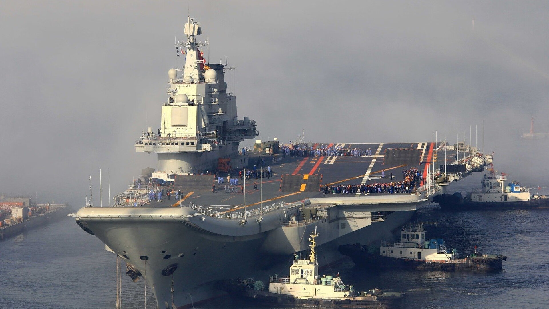 -杨瀚森获得国内外媒体的高度评价，杨瀚森身高