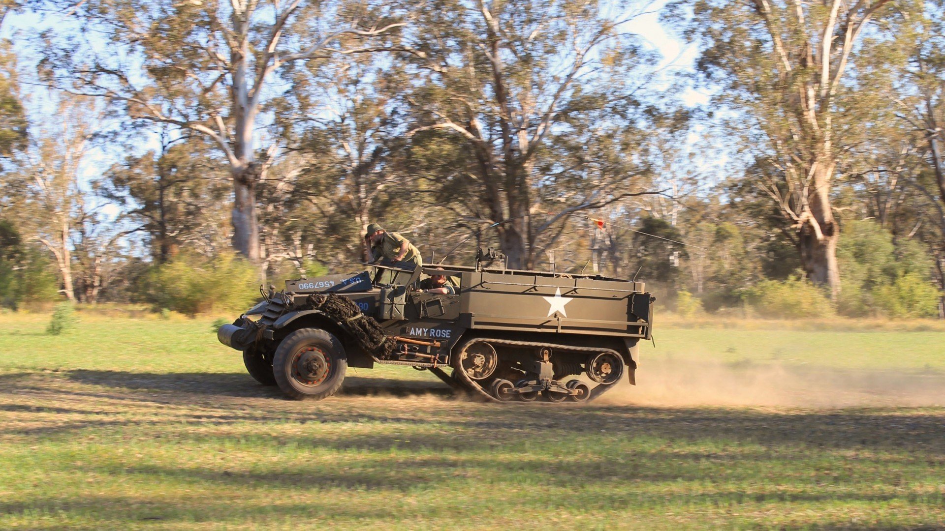 九游下载官网-法甲激烈对抗：战术配合与个人能力的完美融合，法甲冲突