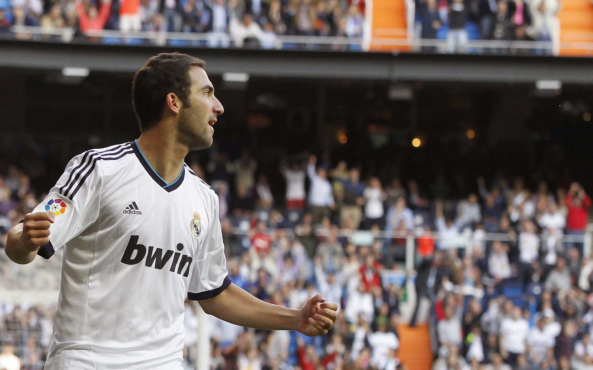 《电竞比赛怎样吸引年轻观众？内容创新是关键》，电竞如何吸引专业观众